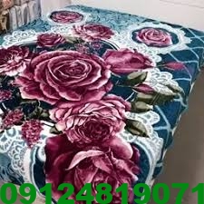 کمک به سریع خواب رفتن با پتوی گلدار