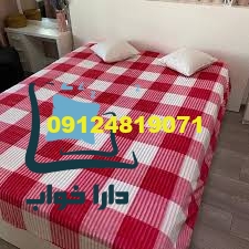 کشف پتوی عتیقه از گورستان